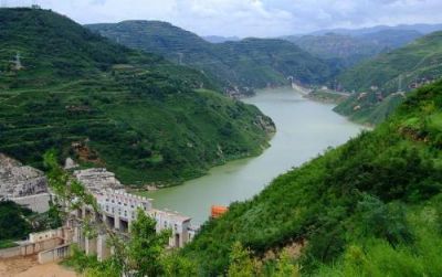 宝鸡峡渠首水景公园