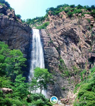 沂山东镇湖水利风景区